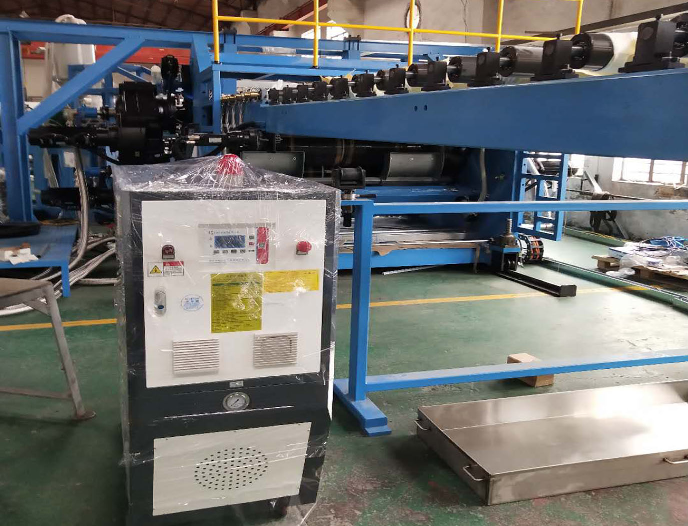 流延专用油温机、320度油式模温机